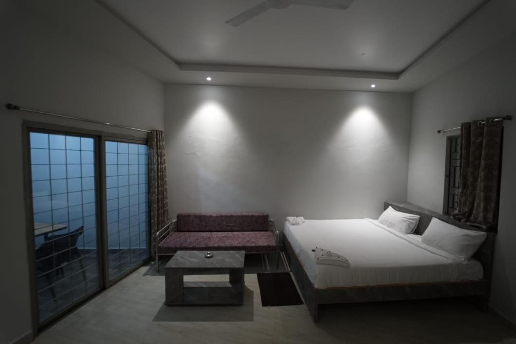 Hotel Peppers Йеркауд Екстериор снимка